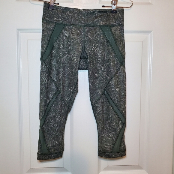 Lululemon Cool to Street Crop Leggings Sz 4 - Picture 2 of 7
